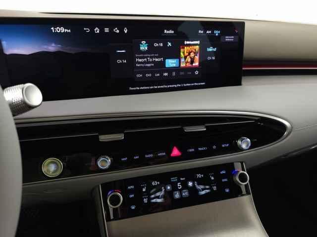 new 2026 Genesis GV70 car