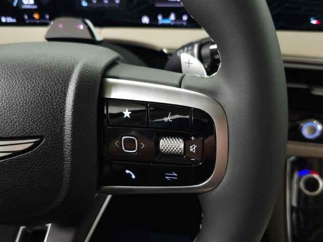 new 2026 Genesis GV70 car