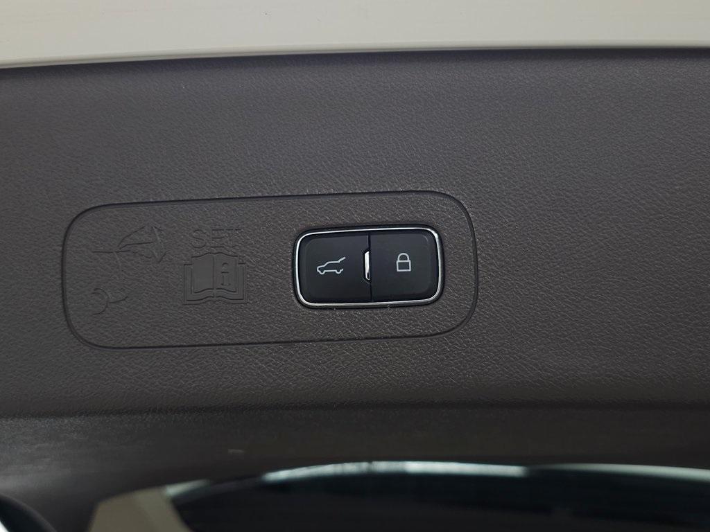 used 2023 Lincoln Aviator car, priced at $41,570