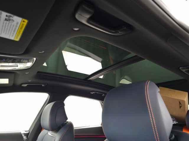 new 2026 Genesis GV70 car