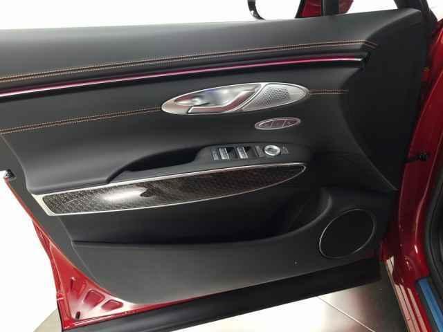 new 2026 Genesis GV70 car