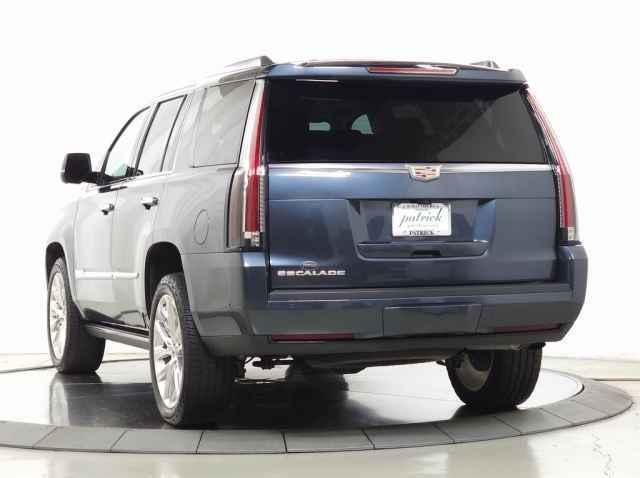 used 2020 Cadillac Escalade car, priced at $39,499