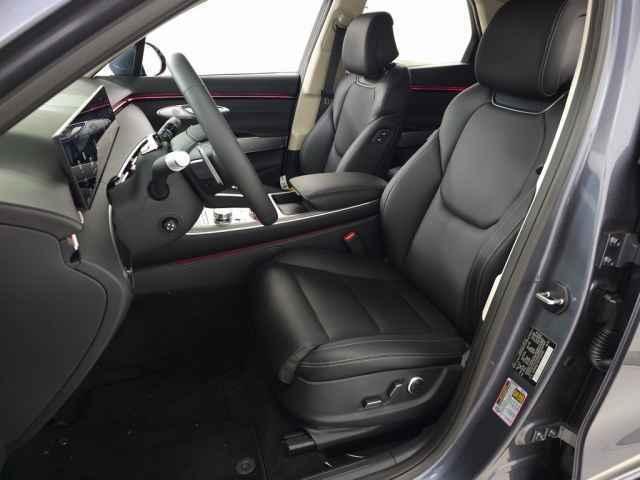 new 2026 Genesis GV70 car