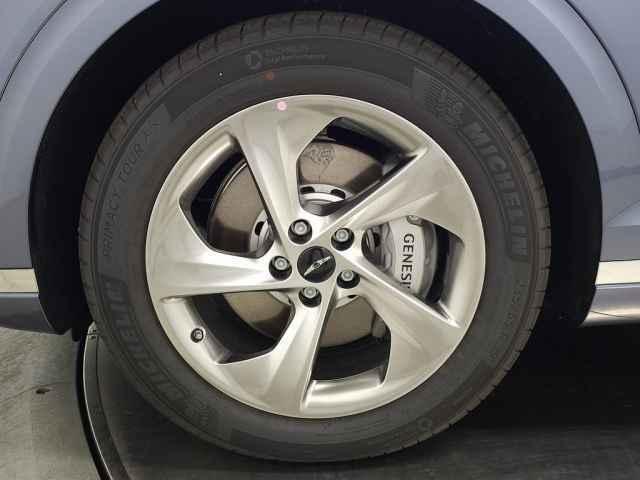 new 2026 Genesis GV70 car