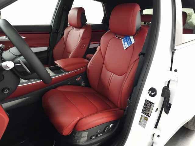 new 2026 Genesis GV70 car