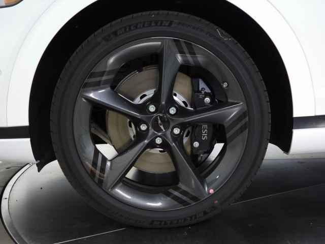 new 2026 Genesis GV70 car