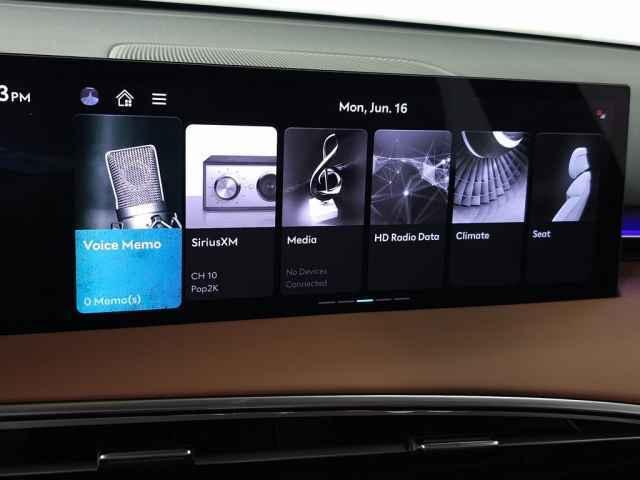new 2026 Genesis GV70 car
