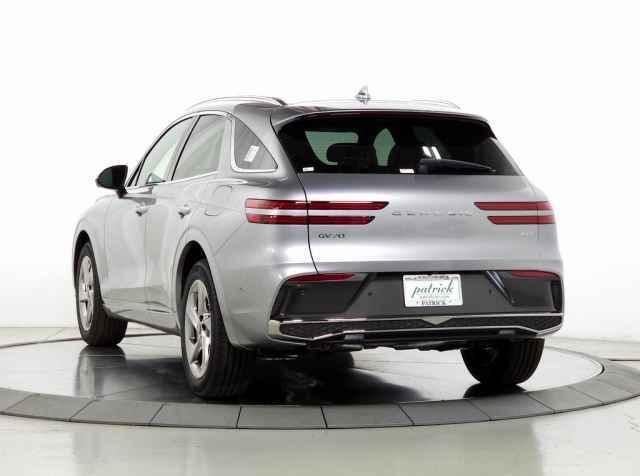 new 2026 Genesis GV70 car