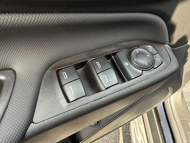 used 2022 Chevrolet Equinox car, priced at $22,791