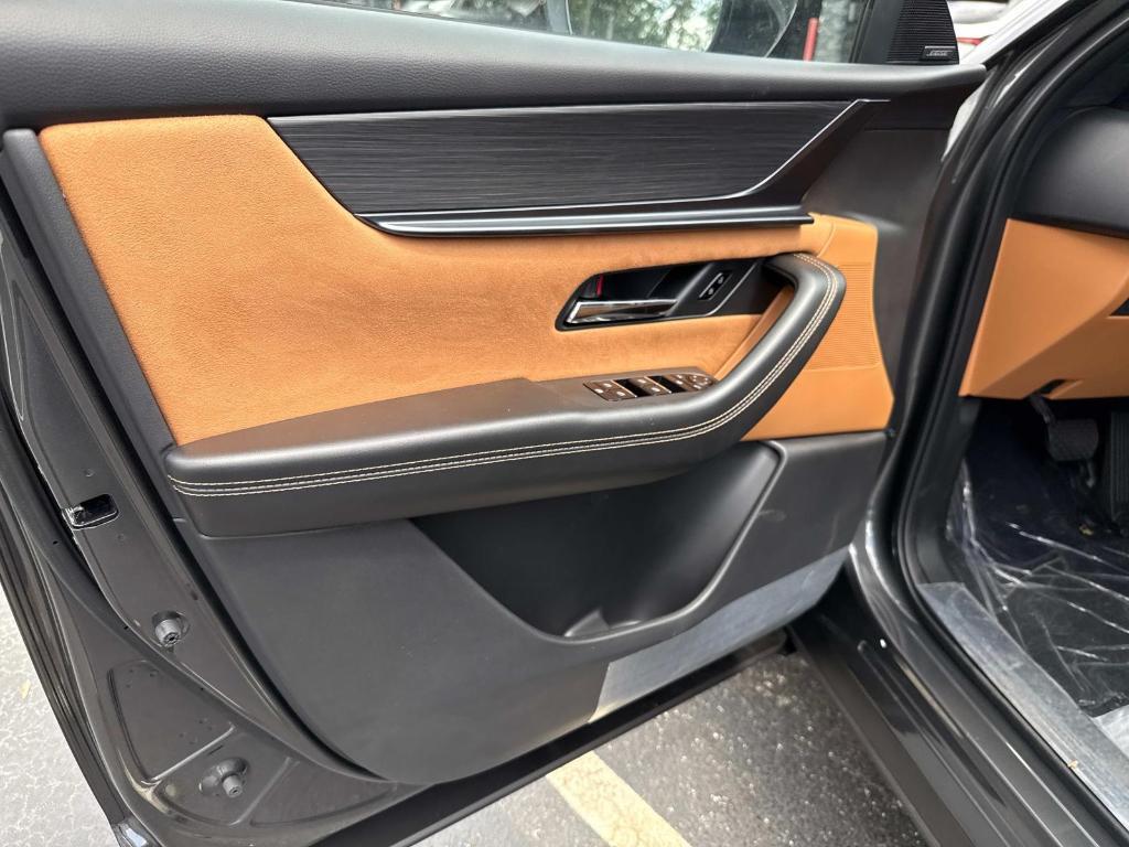 new 2025 Mazda CX-90 car, priced at $57,585