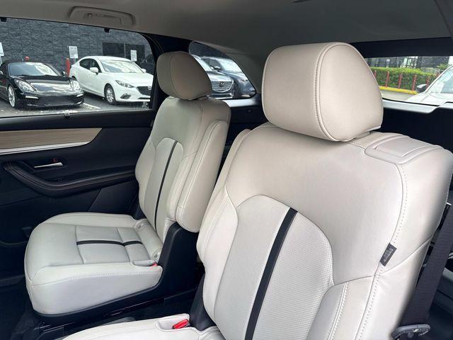new 2025 Mazda CX-90 car, priced at $46,666