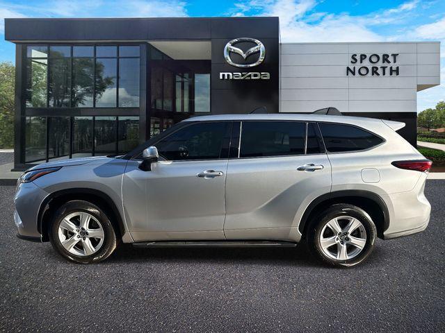 used 2021 Toyota Highlander car, priced at $22,780