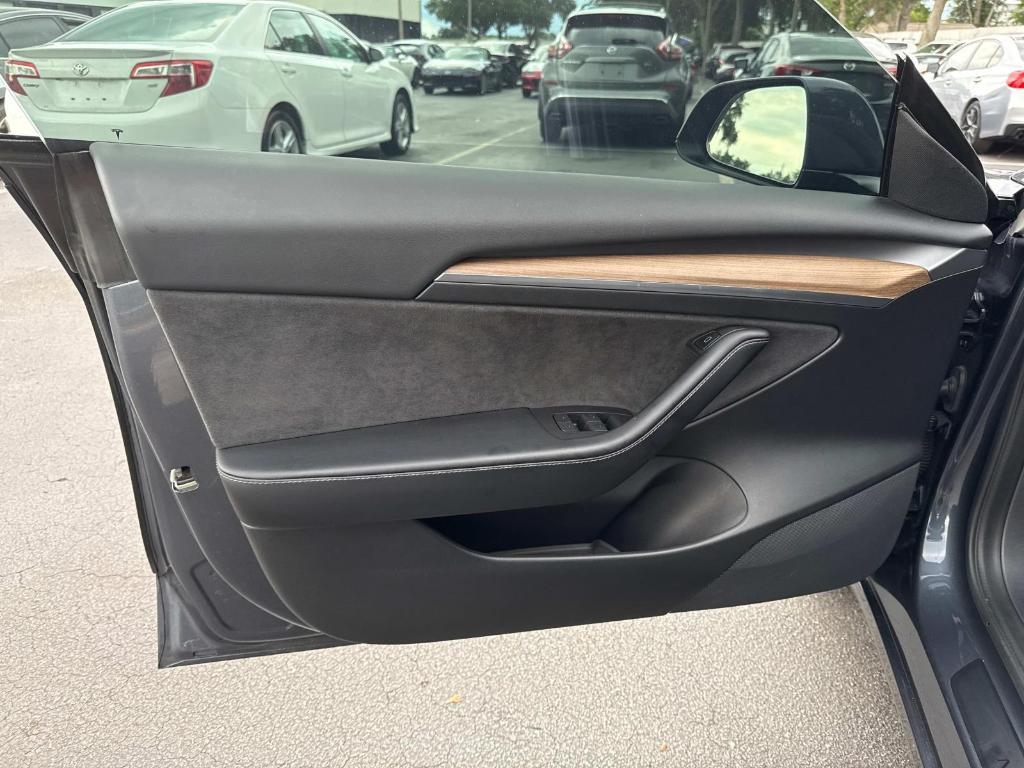 used 2022 Tesla Model 3 car, priced at $24,980