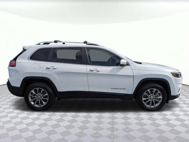 used 2020 Jeep Cherokee car, priced at $11,991