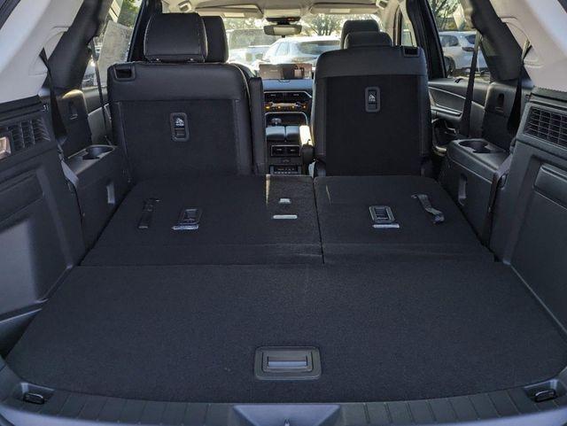 new 2025 Mazda CX-90 car, priced at $39,046