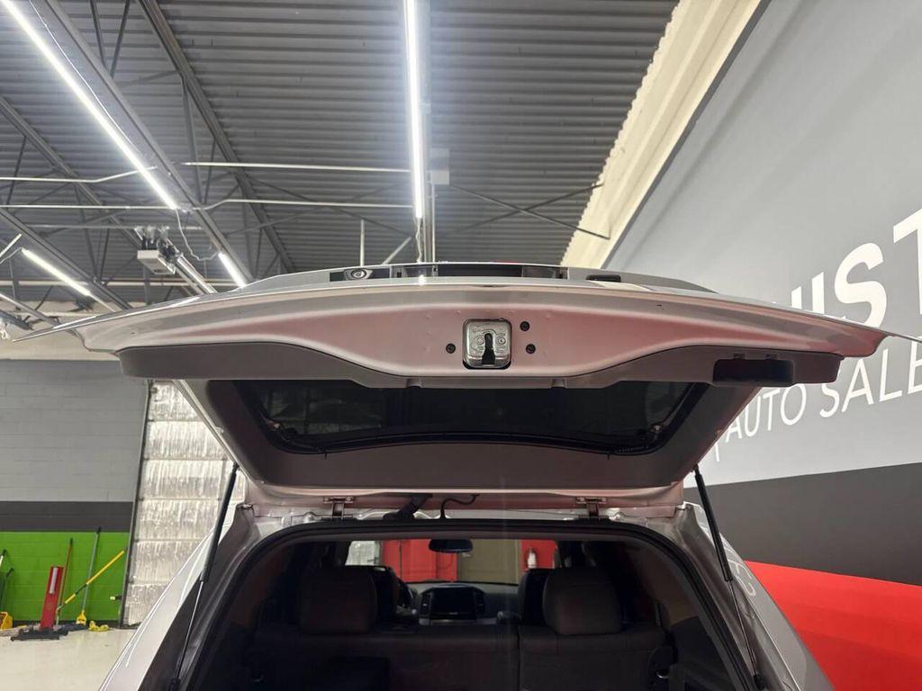 used 2007 Jeep Grand Cherokee car, priced at $25,900