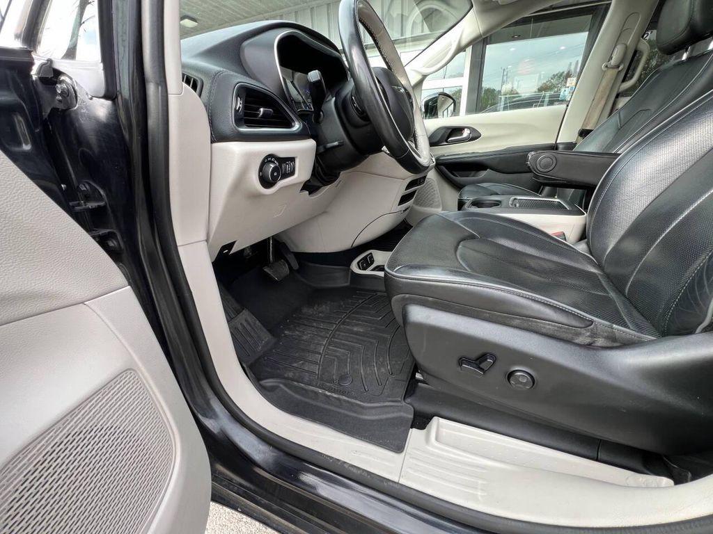 used 2020 Chrysler Pacifica car, priced at $19,995