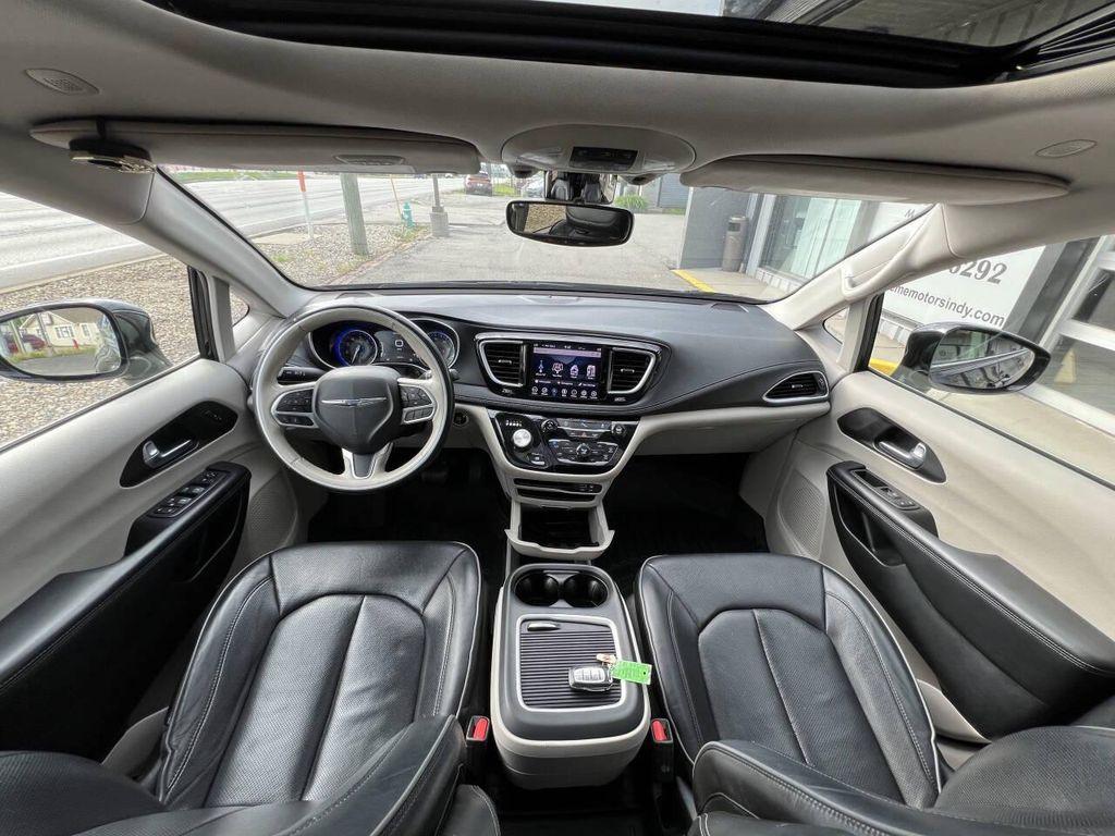 used 2020 Chrysler Pacifica car, priced at $19,995