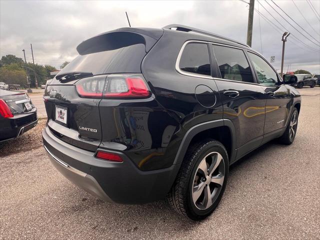 used 2020 Jeep Cherokee car, priced at $18,995