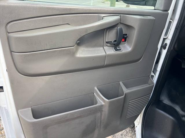 used 2014 Chevrolet Express 3500 car