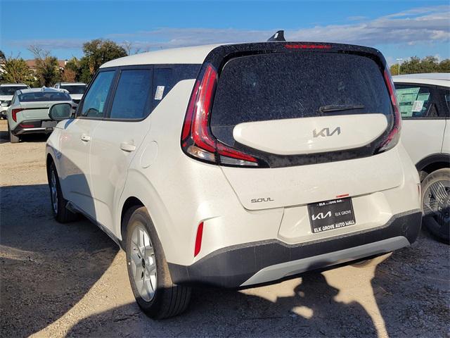 new 2025 Kia Soul car, priced at $25,065