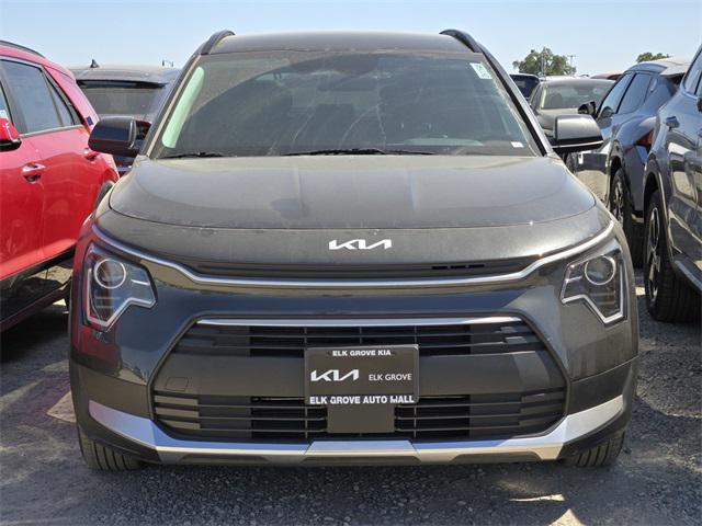new 2025 Kia Niro Plug-In Hybrid car, priced at $36,585