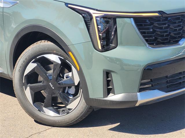 new 2025 Kia Sorento Hybrid car, priced at $42,130