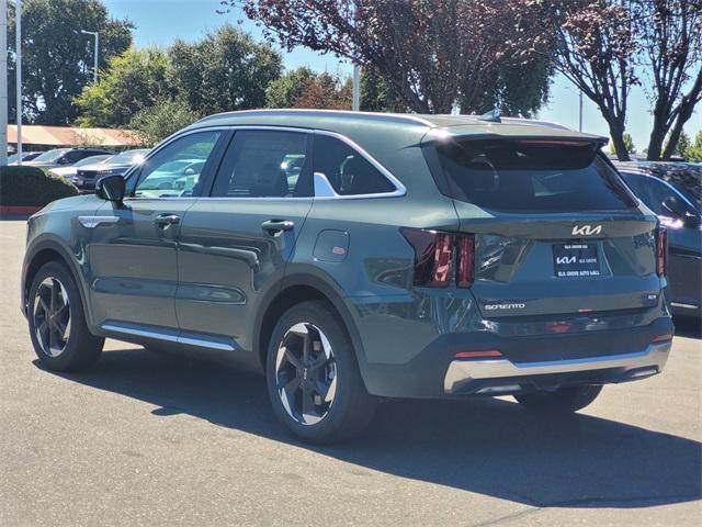 new 2025 Kia Sorento Hybrid car, priced at $42,130