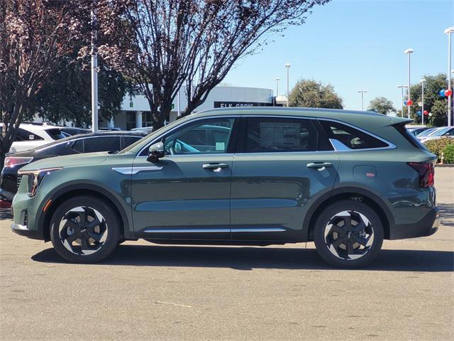 new 2025 Kia Sorento Hybrid car, priced at $42,130