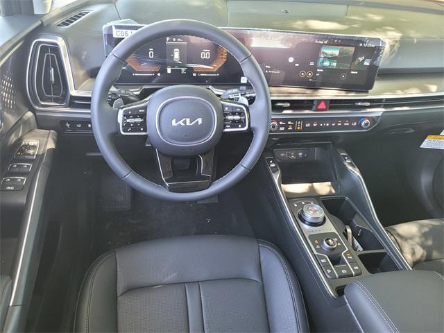 new 2025 Kia Sorento Hybrid car, priced at $42,130