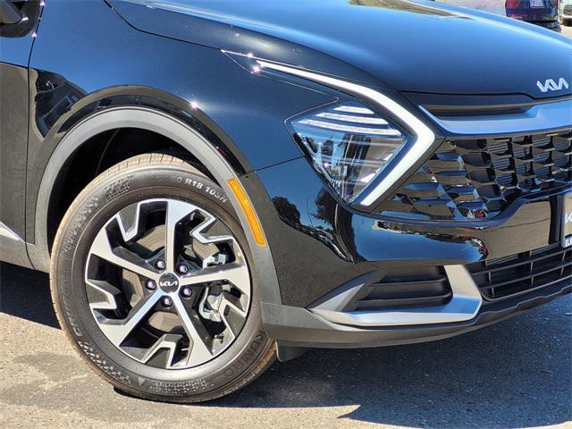 new 2025 Kia Sportage car, priced at $32,560
