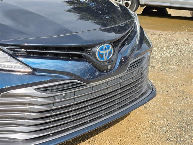 used 2018 Toyota Camry Hybrid car, priced at $19,490