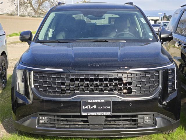new 2025 Kia Carnival car, priced at $55,255
