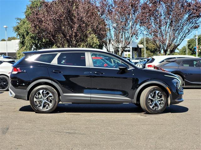 new 2025 Kia Sportage car, priced at $32,640