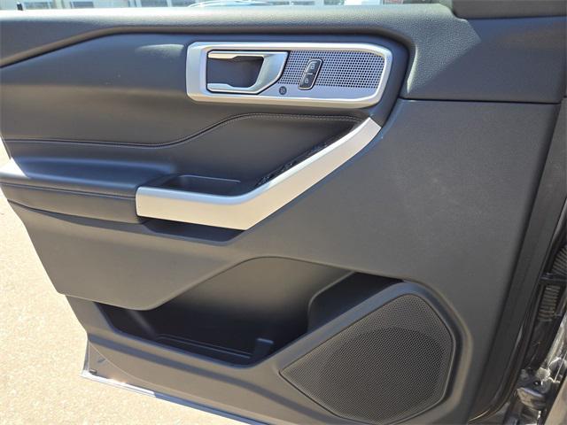 used 2022 Ford Explorer car, priced at $28,990