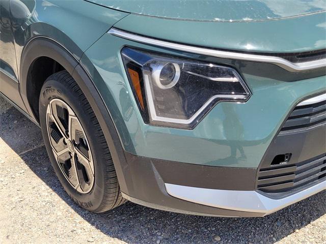 new 2025 Kia Niro car, priced at $31,475