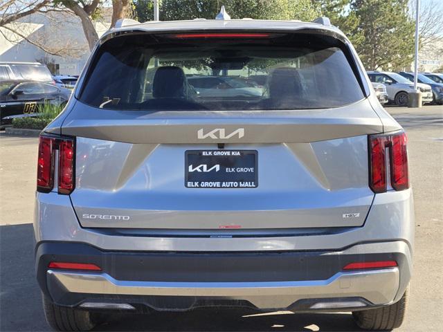 new 2025 Kia Sorento Hybrid car, priced at $42,280