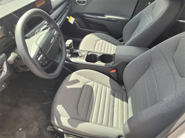 new 2025 Kia K4 car, priced at $25,560