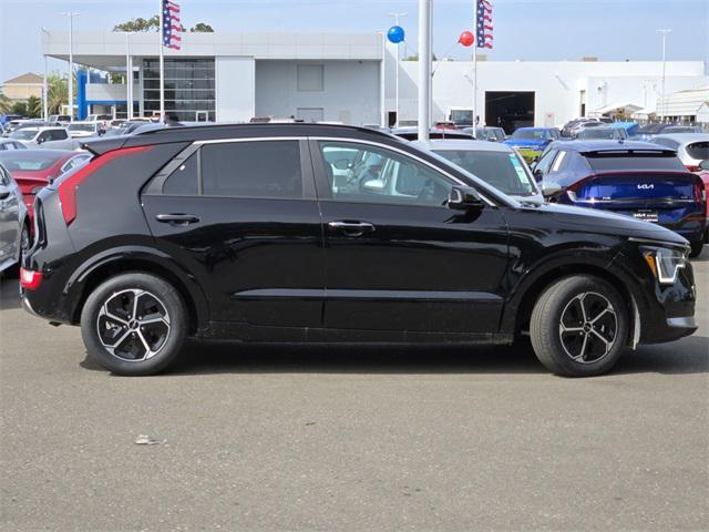 new 2025 Kia Niro car, priced at $34,760