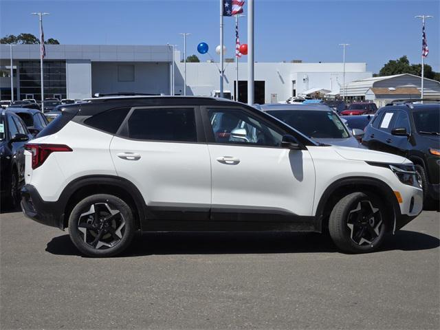 new 2025 Kia Seltos car, priced at $28,910