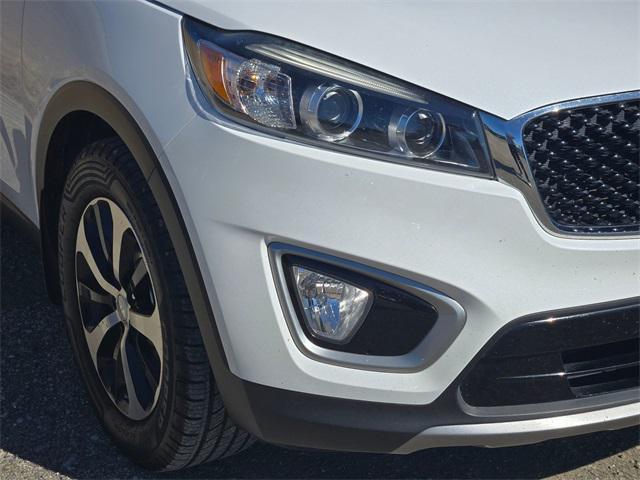 used 2017 Kia Sorento car, priced at $14,990