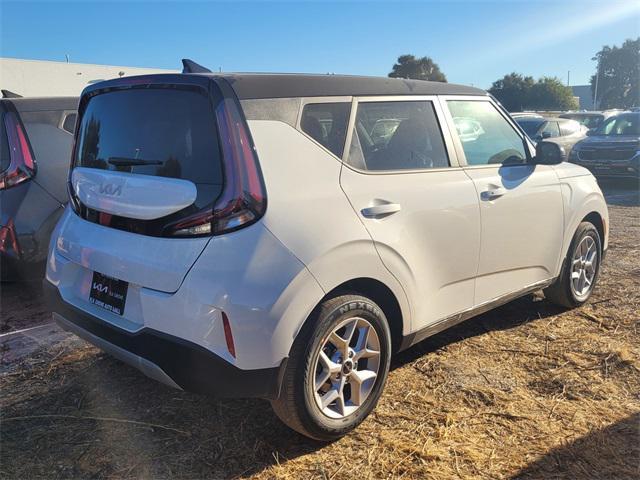 new 2025 Kia Soul car, priced at $25,145