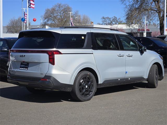 new 2025 Kia Carnival Hybrid car, priced at $53,025
