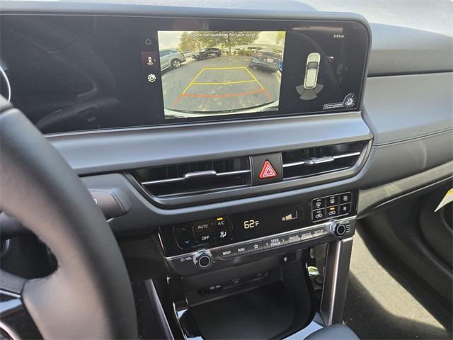 new 2025 Kia Carnival Hybrid car, priced at $57,810