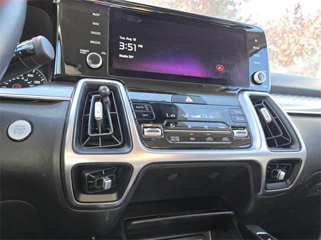 used 2023 Kia Sorento Hybrid car, priced at $28,499