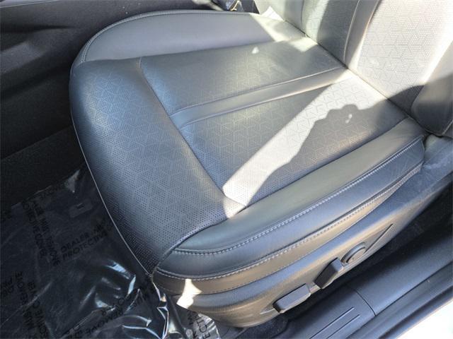 used 2023 Kia Sorento Hybrid car, priced at $28,499