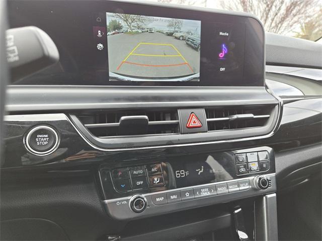 used 2024 Kia Seltos car, priced at $23,644