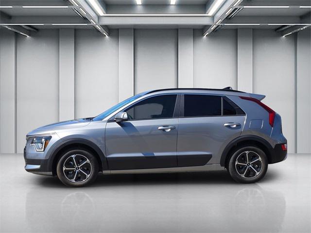 used 2025 Kia Niro car, priced at $29,390
