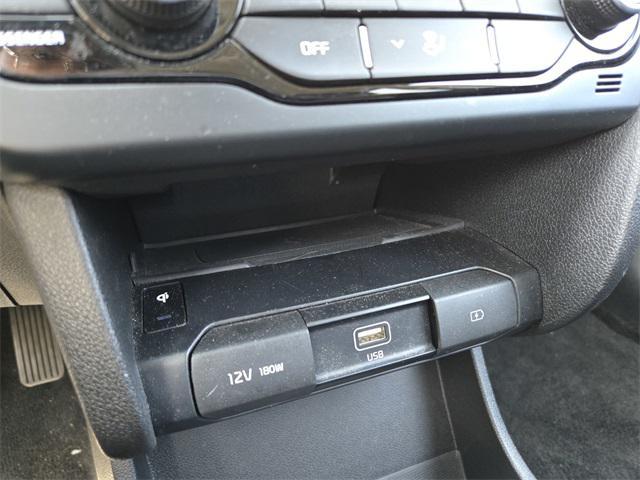 used 2022 Kia Niro EV car, priced at $25,889