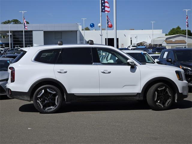 new 2025 Kia Telluride car, priced at $45,140